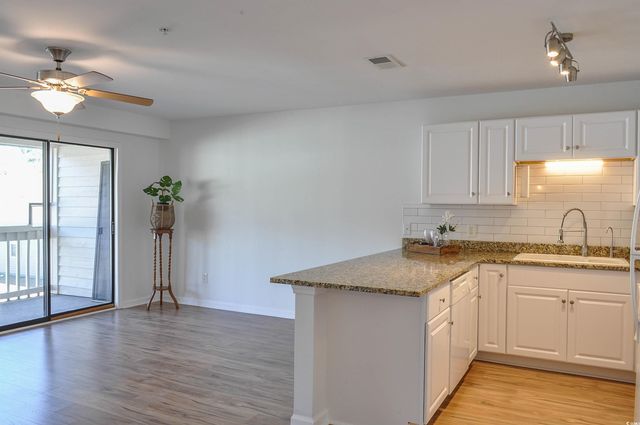 510 Fairwood Lakes Dr Unit 21O, Myrtle Beach, SC 29588