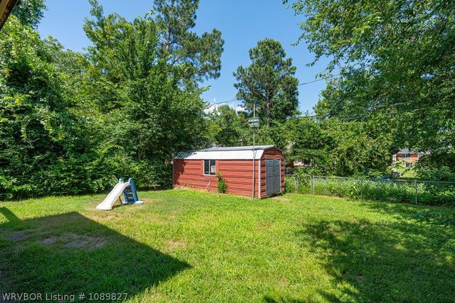 220 N 43rd Street, Fort Smith, AR 72903