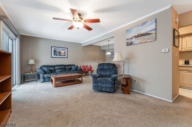 2350 State Route 10 Unit D-19 19, Parsippany-troy Hills Twp., NJ 07950