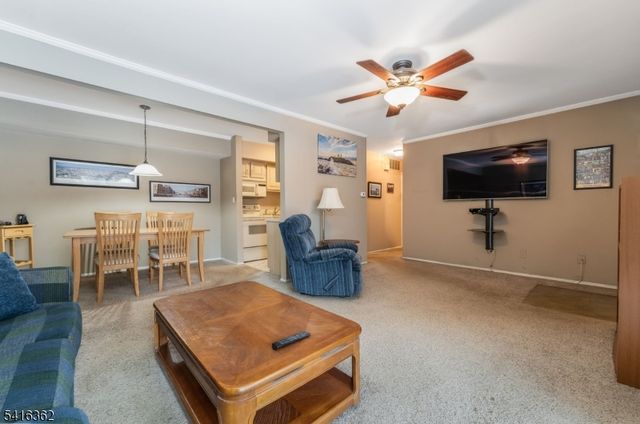 2350 State Route 10 Unit D-19 19, Parsippany-troy Hills Twp., NJ 07950