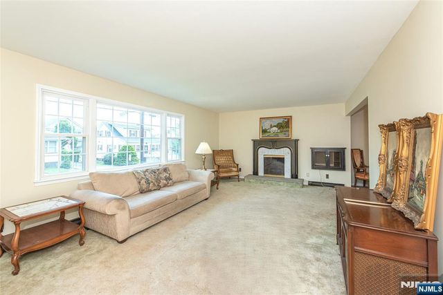 437 Southside Avenue, Haledon, NJ 07508