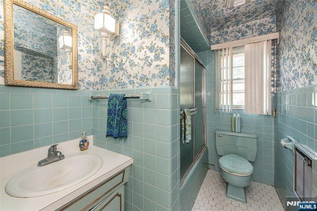 437 Southside Avenue, Haledon, NJ 07508