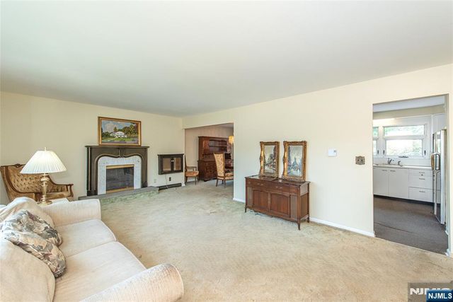 437 Southside Avenue, Haledon, NJ 07508