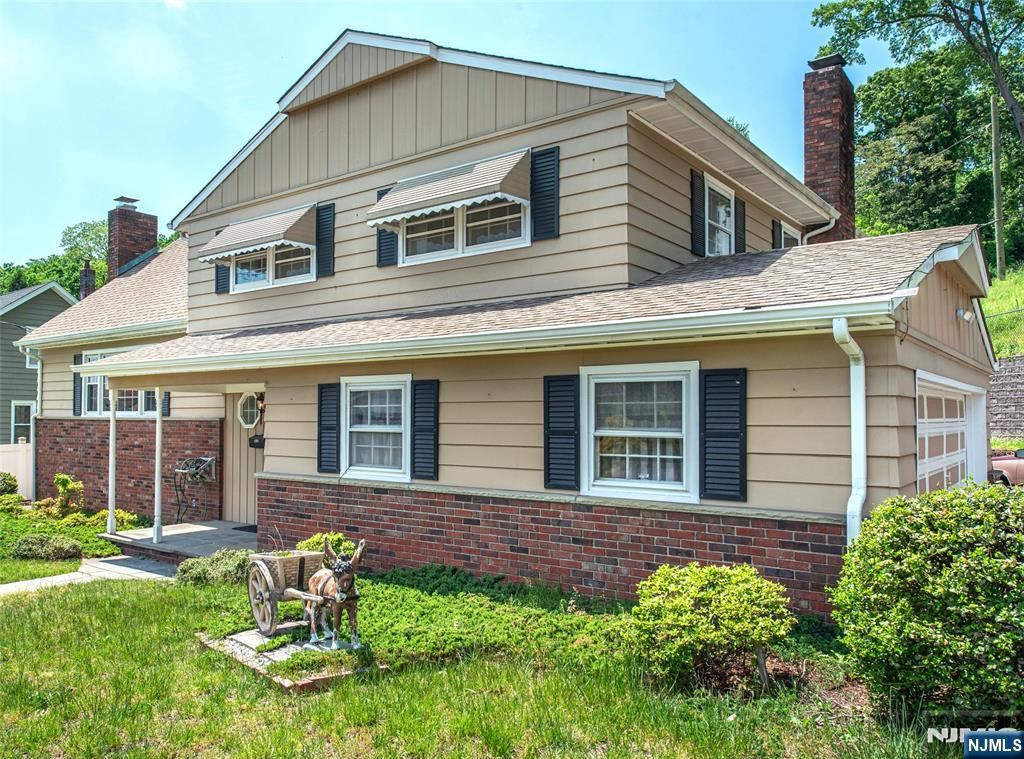 437 Southside Avenue, Haledon, NJ 07508