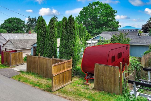 1710 Maple Street, Everett, WA 98201