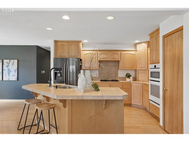 2446 Sw BARBARA St, Mc Minnville, OR 97128