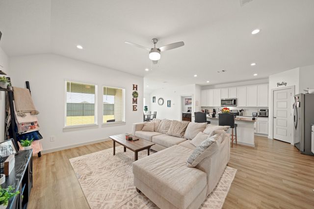 1103 Curly Angora Court, Rosharon, TX 77583