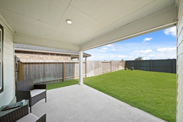 1103 Curly Angora Court, Rosharon, TX 77583