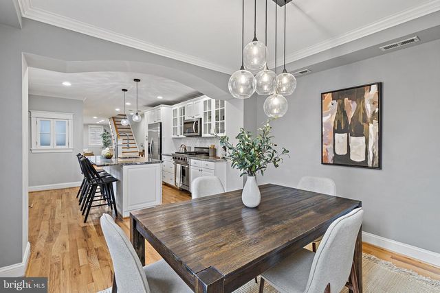 11 E HAMBURG ST, Baltimore, MD 21230