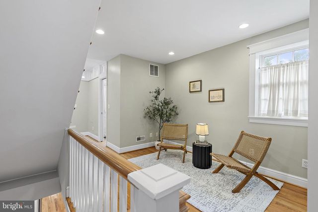 11 E HAMBURG ST, Baltimore, MD 21230