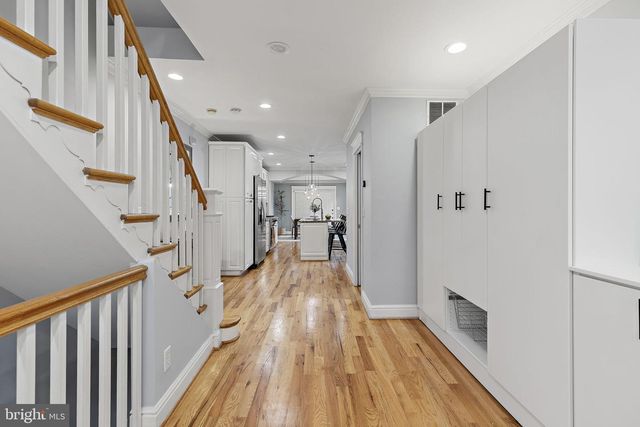 11 E HAMBURG ST, Baltimore, MD 21230