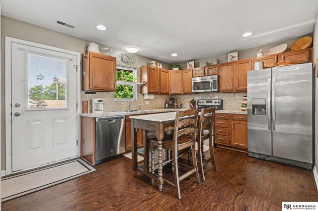 210 N 2nd Street, Springfield, NE 68059