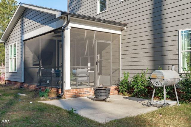 2304 Kingston Wood Drive, Fuquay Varina, NC 27526