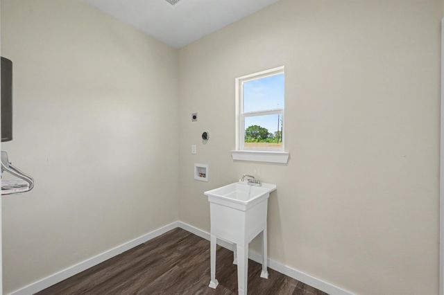 50 Westlake West, Trinity, TX 75862