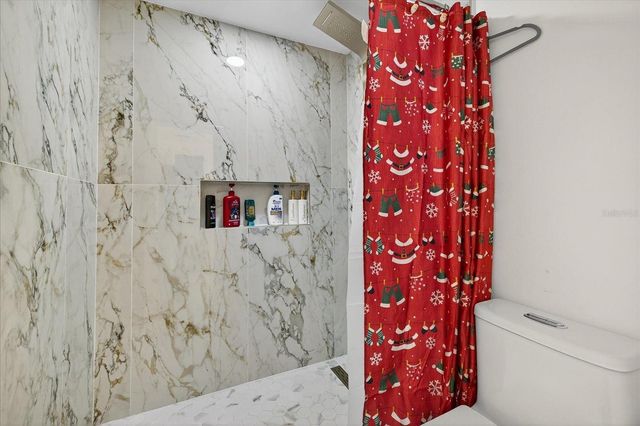 7613 RUSTIC DR, Tampa, FL 33634