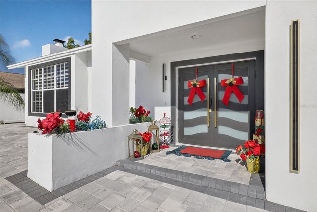 7613 RUSTIC DR, Tampa, FL 33634