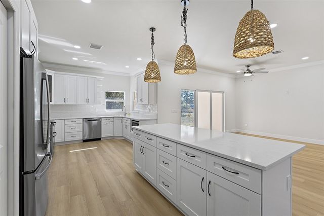 4805 66th Lane, Vero Beach, FL 32967