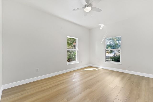 4805 66th Lane, Vero Beach, FL 32967