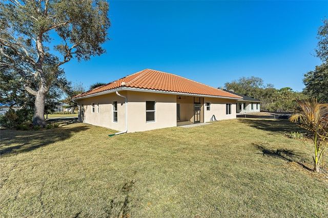 4805 66th Lane, Vero Beach, FL 32967