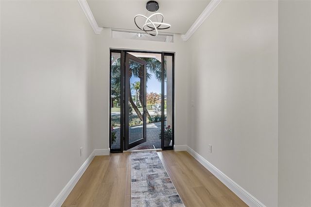 4805 66th Lane, Vero Beach, FL 32967