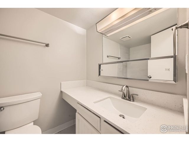 625 Manhattan Pl 308, Boulder, CO 80303