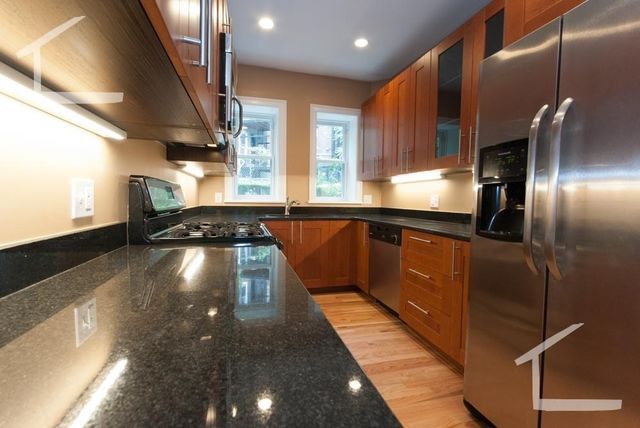 6 Lothian Rd 1A, Boston, MA 02135