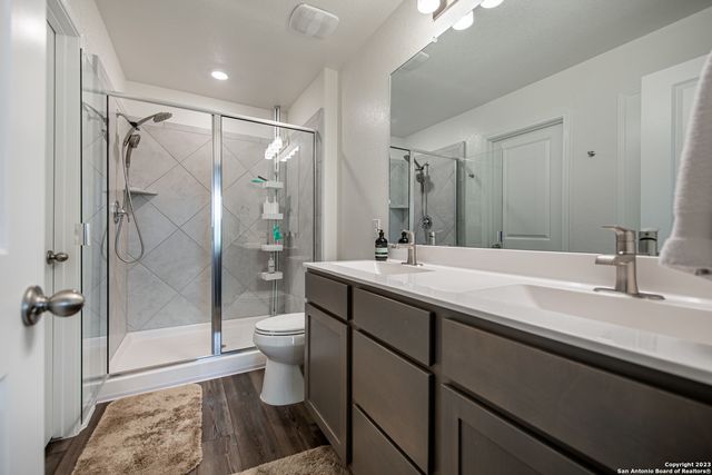 10007 Overlook Point, San Antonio, TX 78245