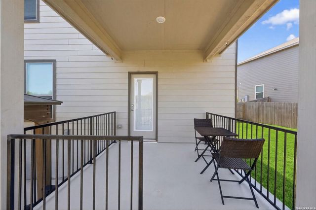 10007 Overlook Point, San Antonio, TX 78245