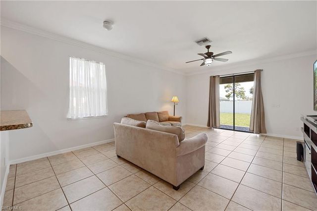 1618 SW 14th ST, Cape Coral, FL 33991