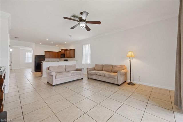 1618 SW 14th ST, Cape Coral, FL 33991