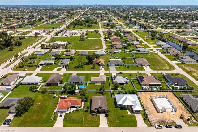 1618 SW 14th ST, Cape Coral, FL 33991