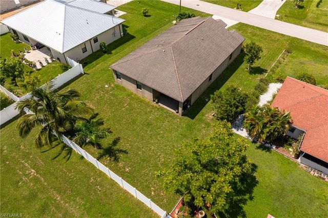 1618 SW 14th ST, Cape Coral, FL 33991