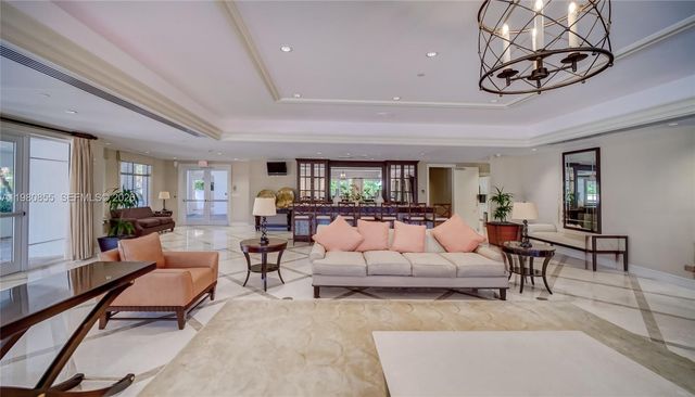 20000 E Country Club Drive 512, Aventura, FL 33180