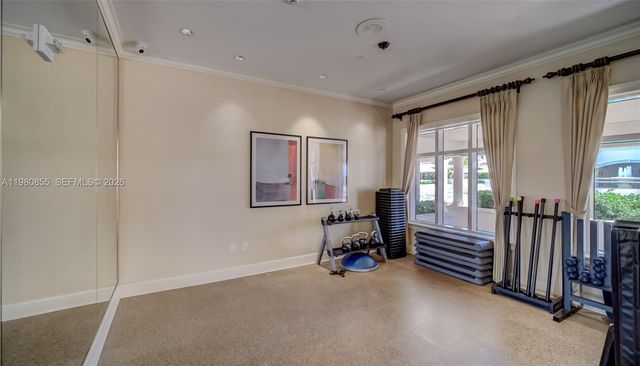 20000 E Country Club Drive 512, Aventura, FL 33180