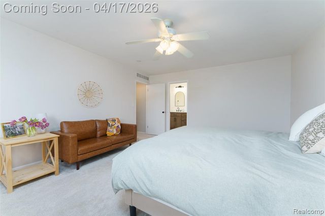 5854 Willow Creek Drive, Canton, MI 48187