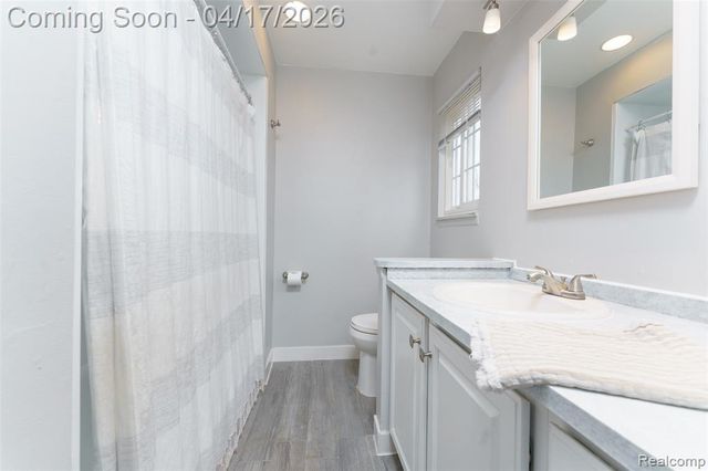 5854 Willow Creek Drive, Canton, MI 48187