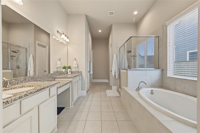 2352 Goldenglade Drive, Conroe, TX 77384