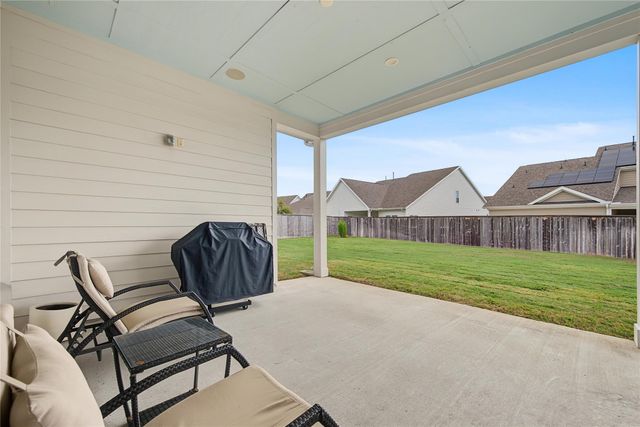 2352 Goldenglade Drive, Conroe, TX 77384