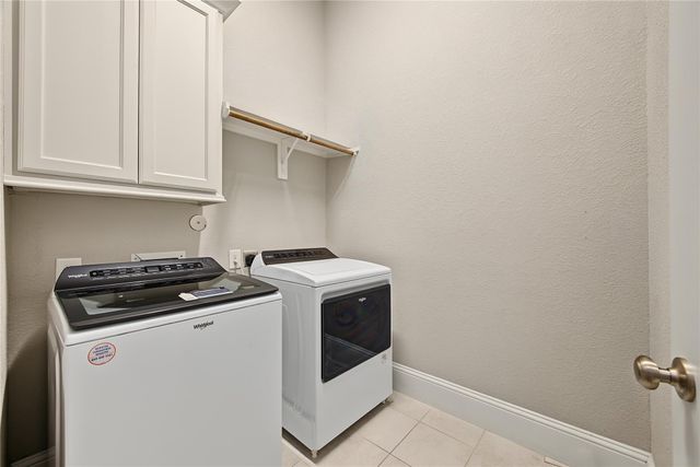 2352 Goldenglade Drive, Conroe, TX 77384