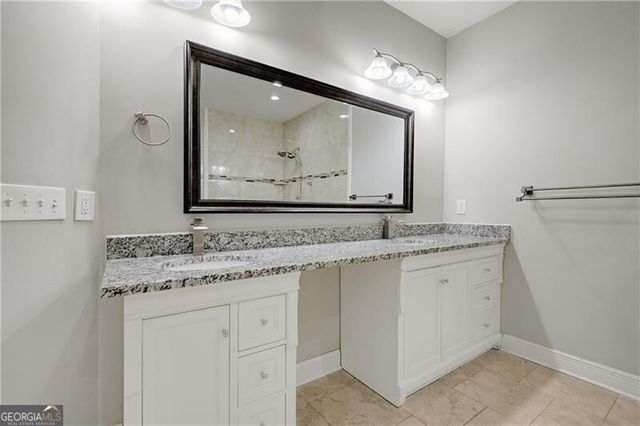 4299 Stonewall Tell Road, Atlanta, GA 30349