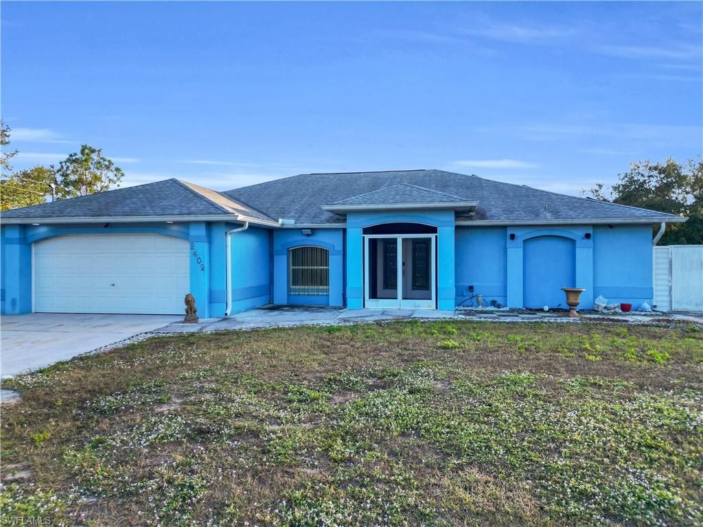 2402 E 14th ST, Lehigh Acres, FL 33972