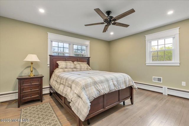 25 Wildhedge Lane, Holmdel, NJ 07733