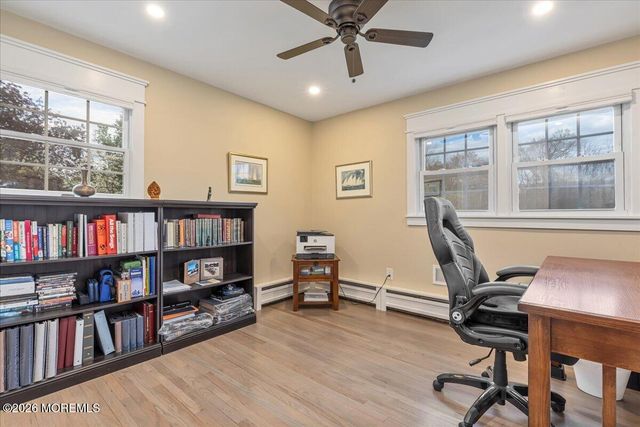 25 Wildhedge Lane, Holmdel, NJ 07733