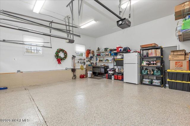 25 Wildhedge Lane, Holmdel, NJ 07733
