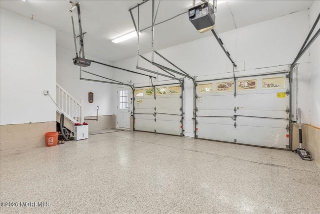 25 Wildhedge Lane, Holmdel, NJ 07733