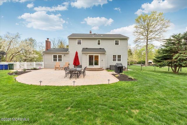 25 Wildhedge Lane, Holmdel, NJ 07733