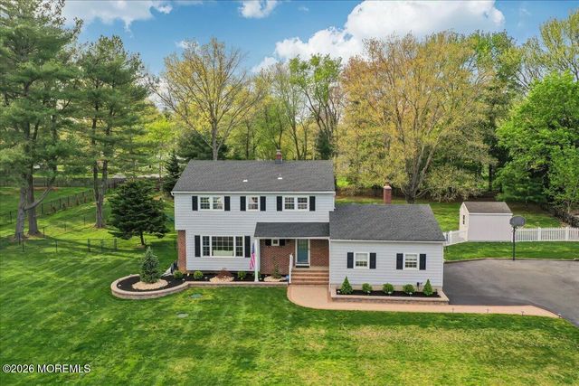 25 Wildhedge Lane, Holmdel, NJ 07733