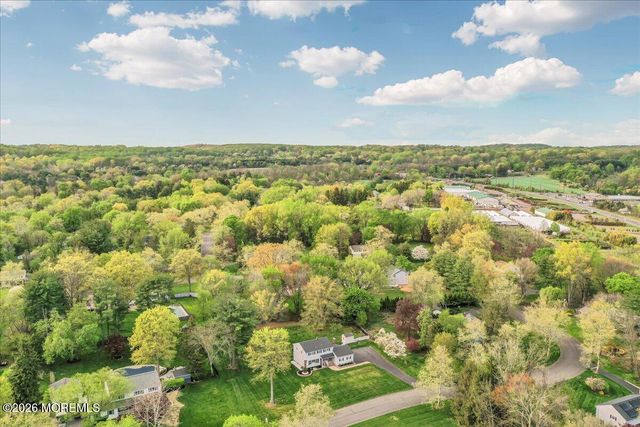 25 Wildhedge Lane, Holmdel, NJ 07733