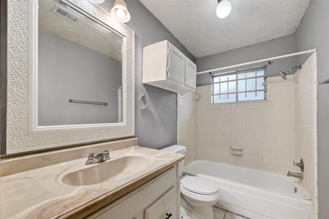 11839 Hallowing Point Road, Houston, TX 77067