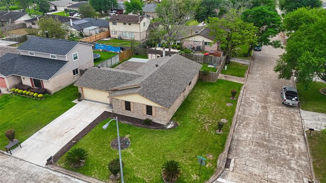 11839 Hallowing Point Road, Houston, TX 77067